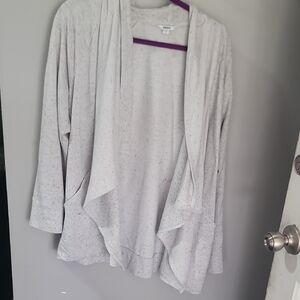 Elegant Light Gray Draped Cardigan